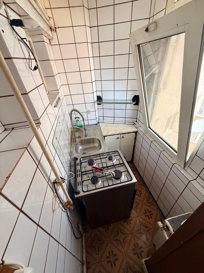 3 camere| complex studentesc |centrala termica| garaj sub bloc| pet friendly - Poză 17