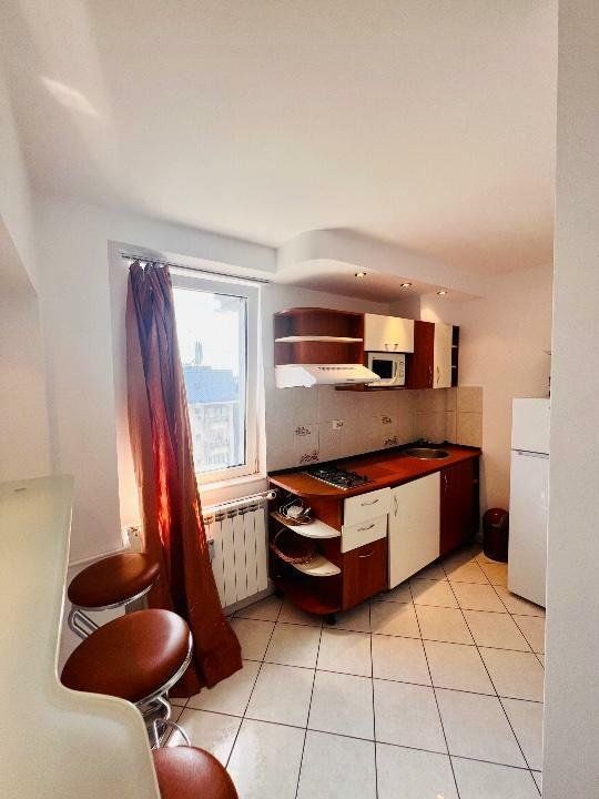 Garsoniera de inchiriat in Zona Calea Victoriei - Poză 7