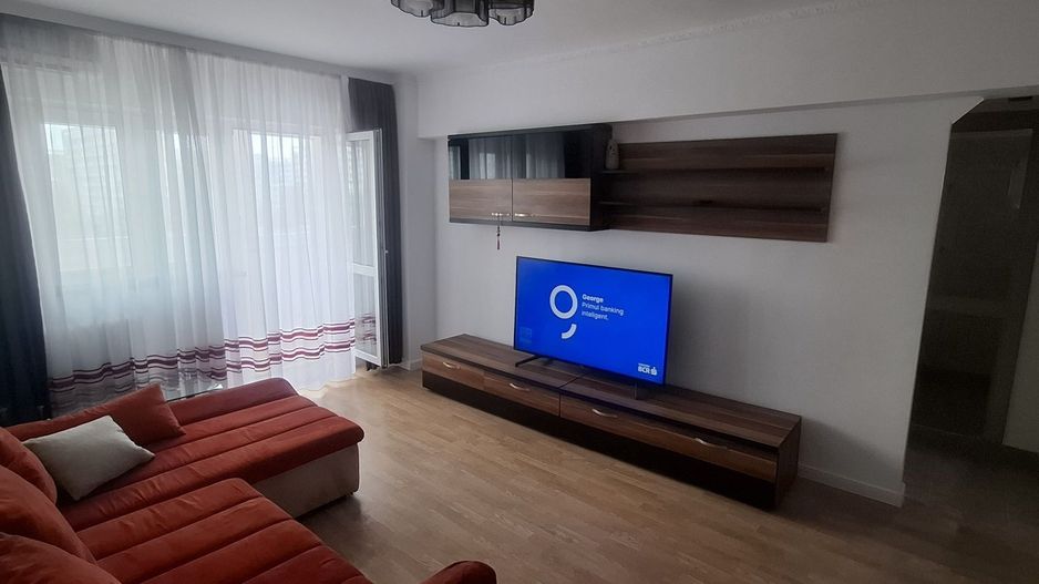 Închiriere Apartament 3 camere, parcare inclusă, Câmpia Libertății - Poză 1