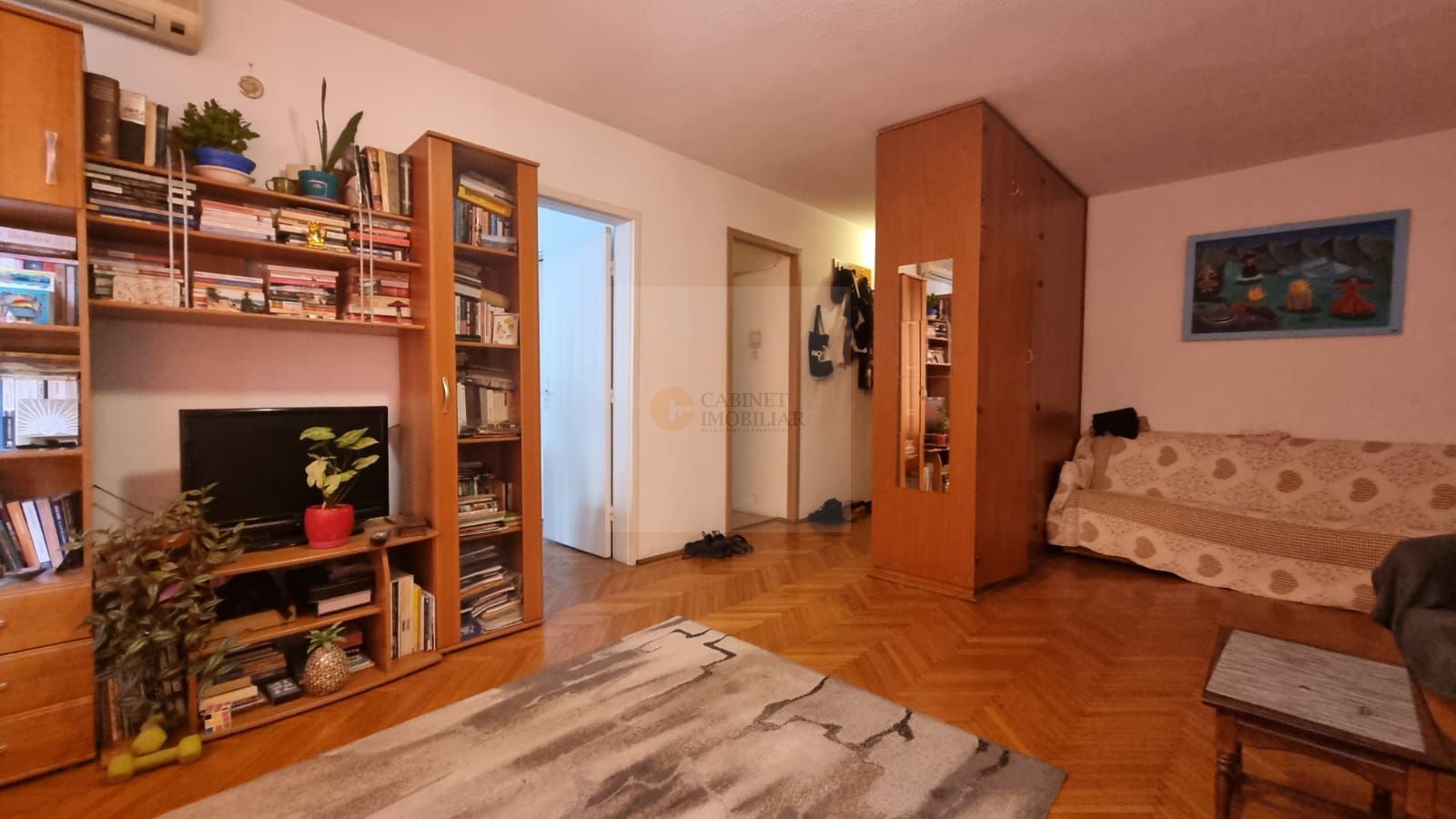 2 camere  | Creditabil  | Calea Victoriei - Sala Palatului - Poză 1