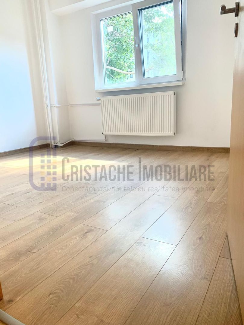 Renovat, centrala proprie, parcare & acces metrou P-ta Muncii - Poză 5