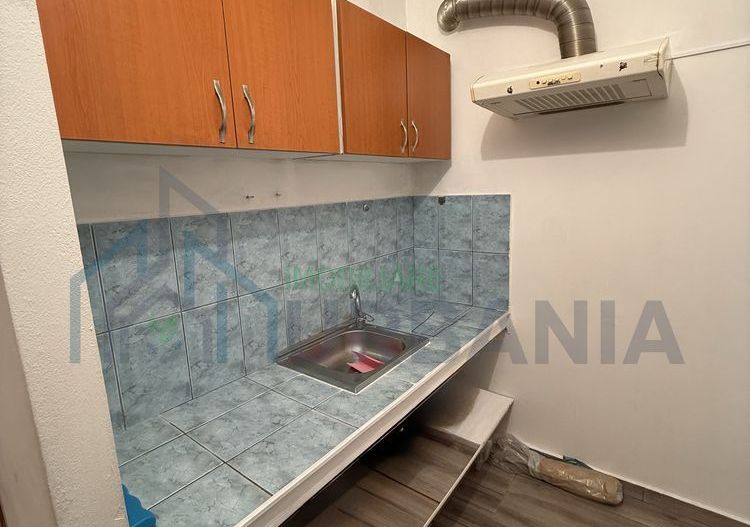 Inchiriez garsoniera zona pacurari - Poză 3