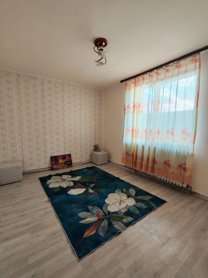 3 camere - zona Big - 2 balcoane spatioase inchise - Poză 3