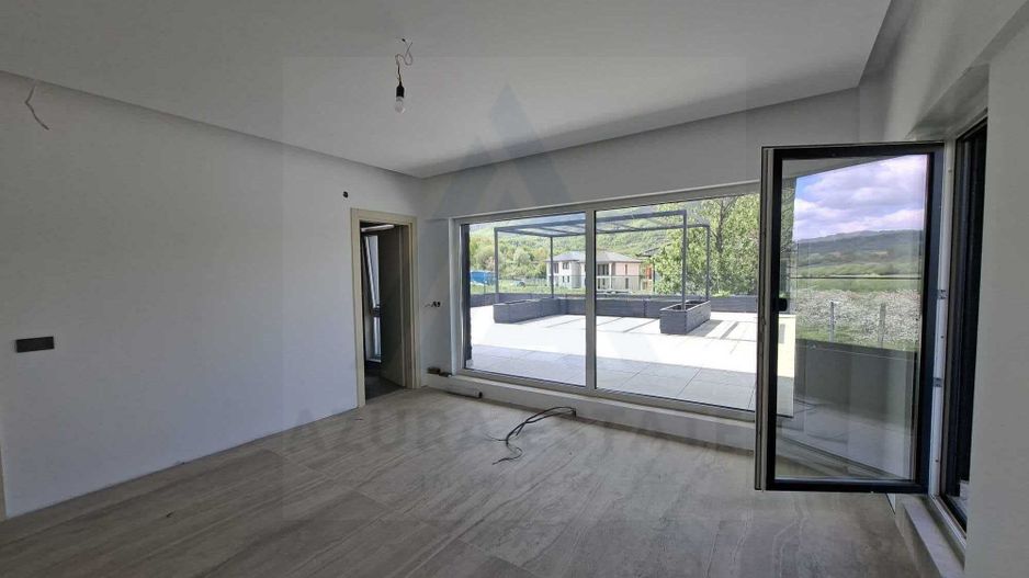 Casă moderna 229 mp utili garaj  piscina terasa balcon Cisnadioara - Poză 17