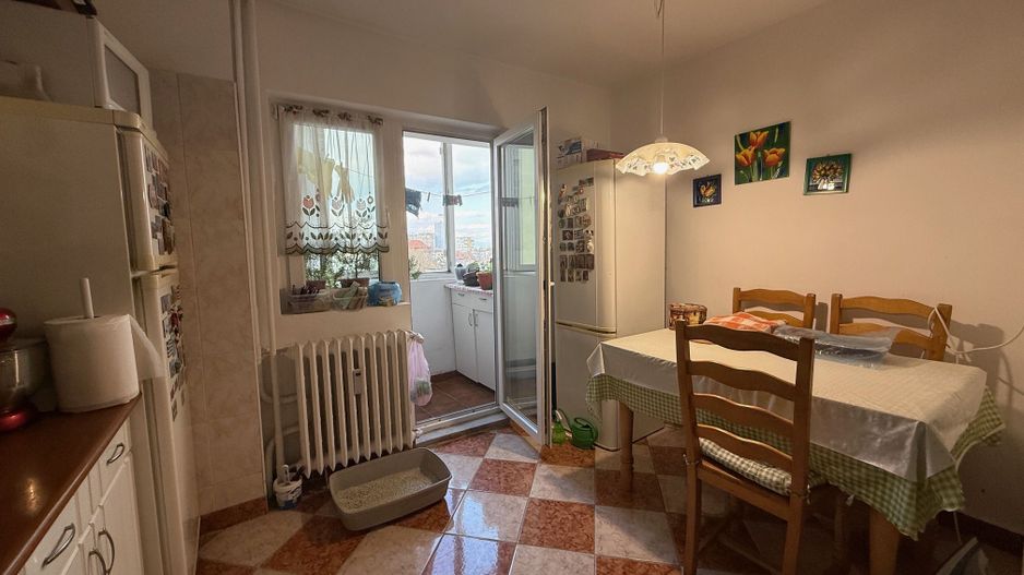 APARTAMENT 4 CAMERE ZONA iANCULUI - RITMULUI - FERDINAND - Poză 4