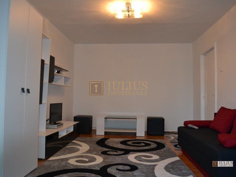 3 camere amenajat modern, cu centrala proprie(Include ctr Anaf). - Poză 5
