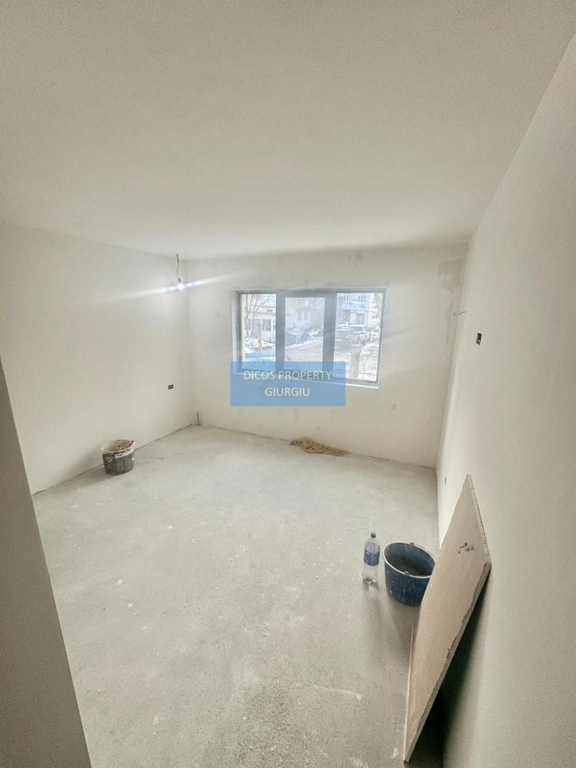 Apartament 4 camere de vânzare – Bd. București - Poză 5