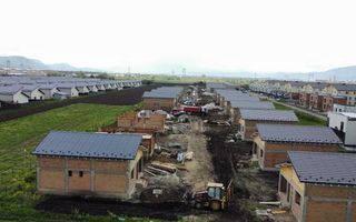 Casă/Vilă cu 4 camere la vânzare - Sânpetru - Poză 7