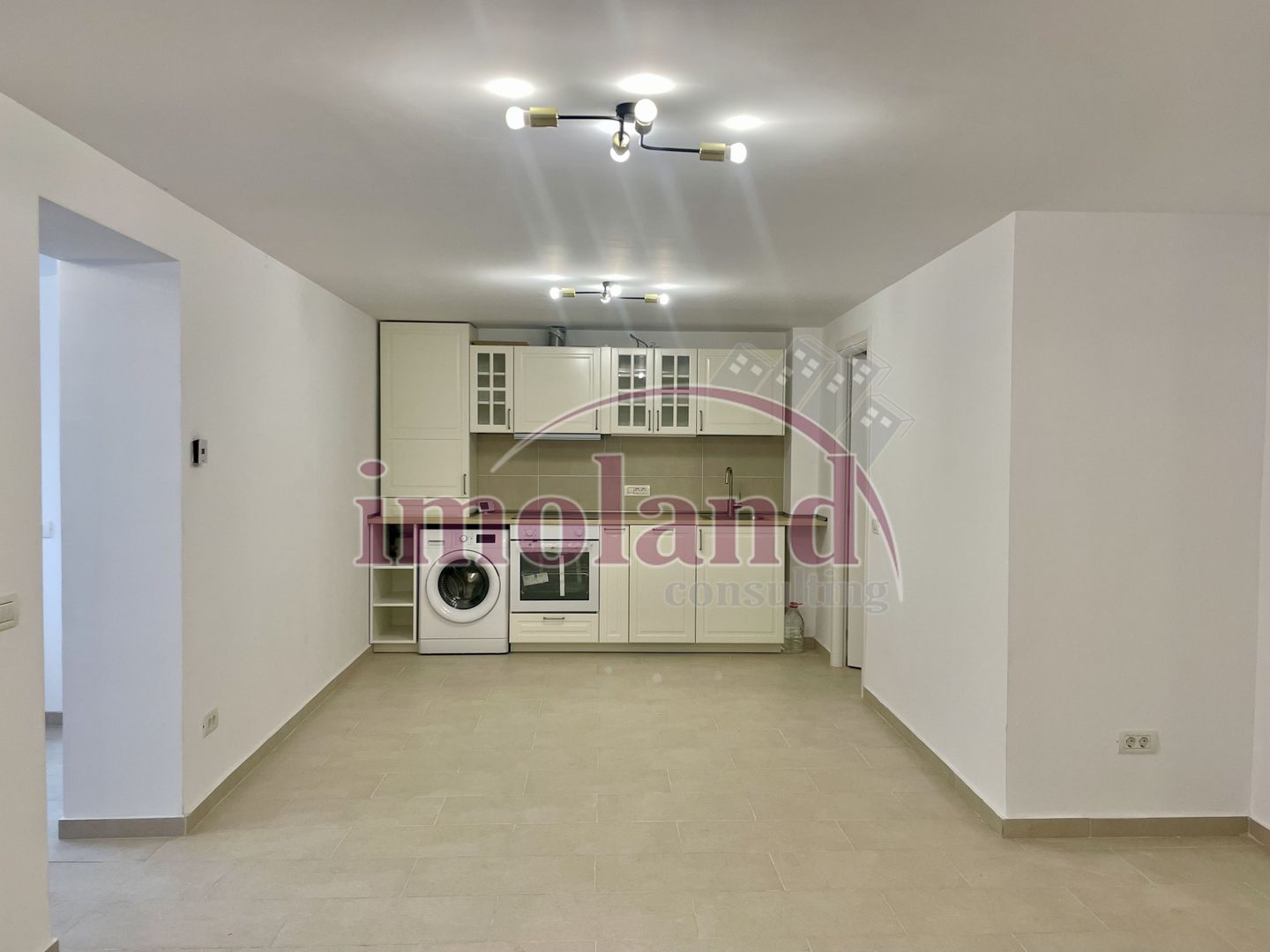 Prima inchiriere: casa 110 mp + 180 mp curte, Aviației/Herastrau - Poză 9