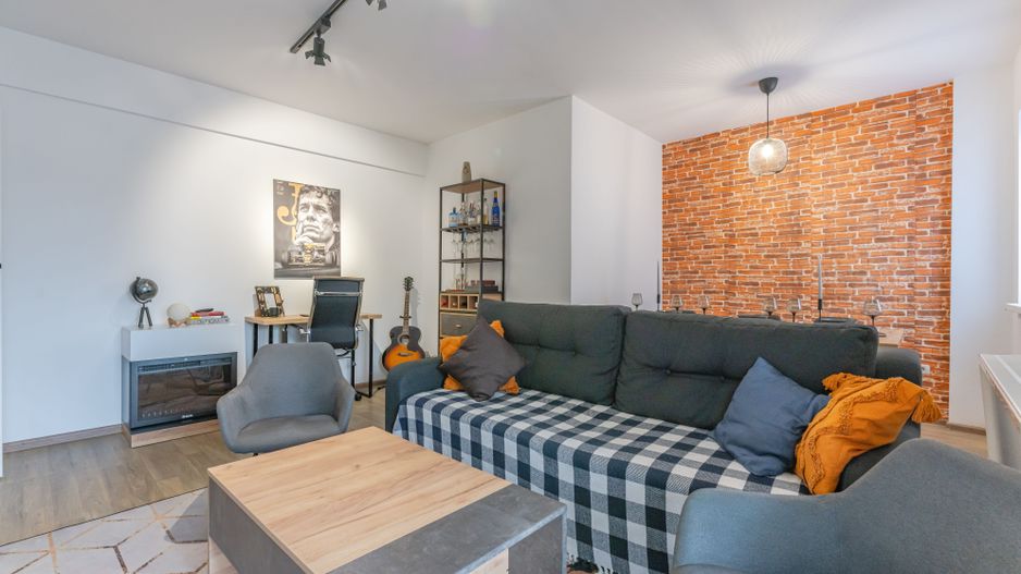 2 camere decomandat mobilat utilat cu gradina - Poză 13