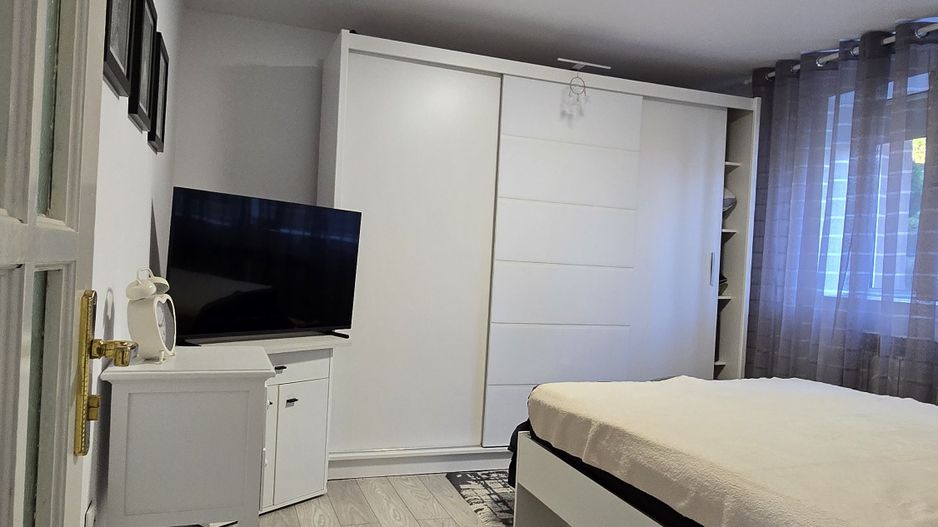 Casă spațioasă cu 6 camere în Triaj preț ajustat - COMISION 0%🌿🏡 - Poză 12