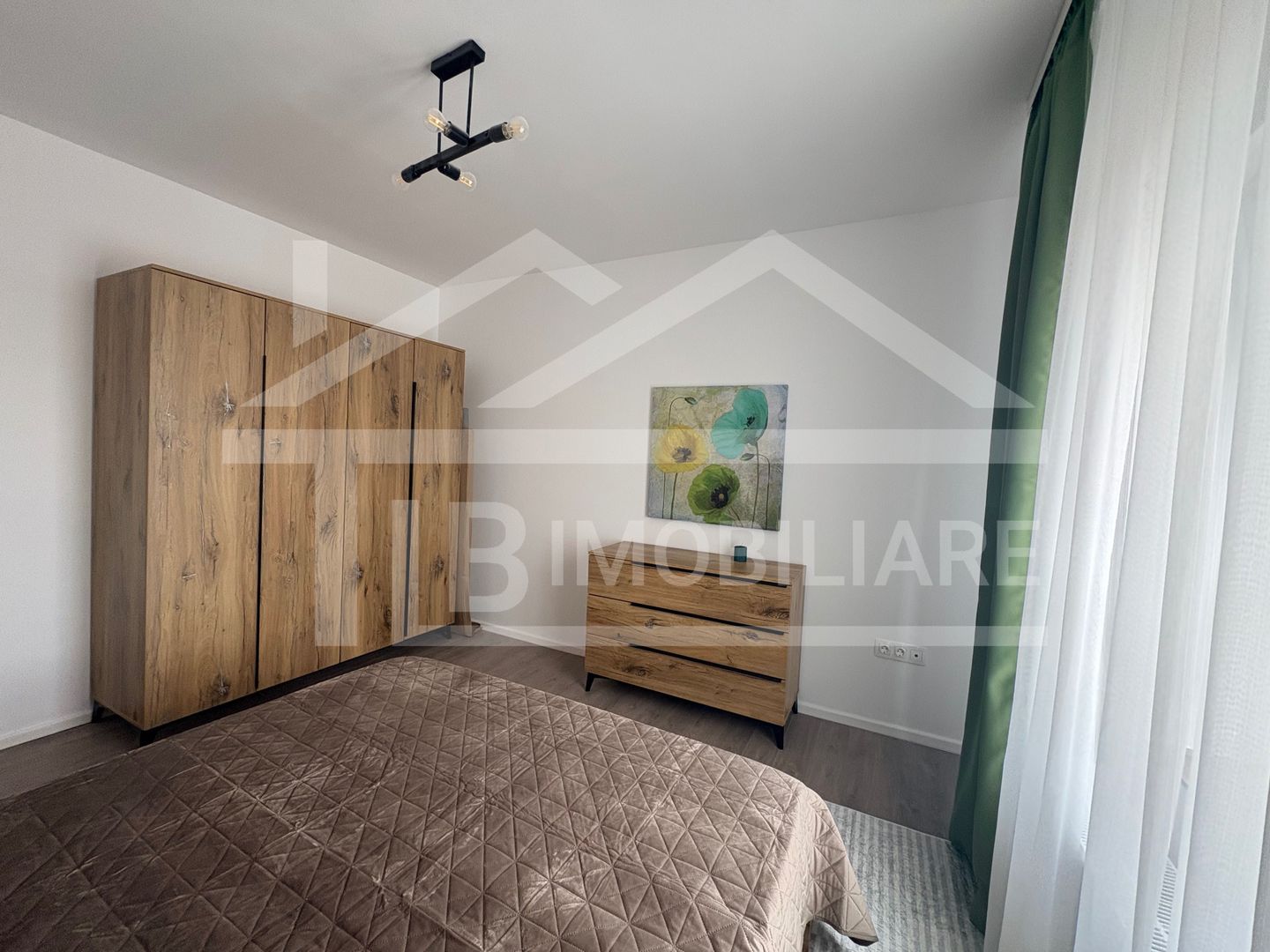 Apartament 2 camere, 56 mp, decomandat, parcare, Zona Vivat Residence - Poză 3