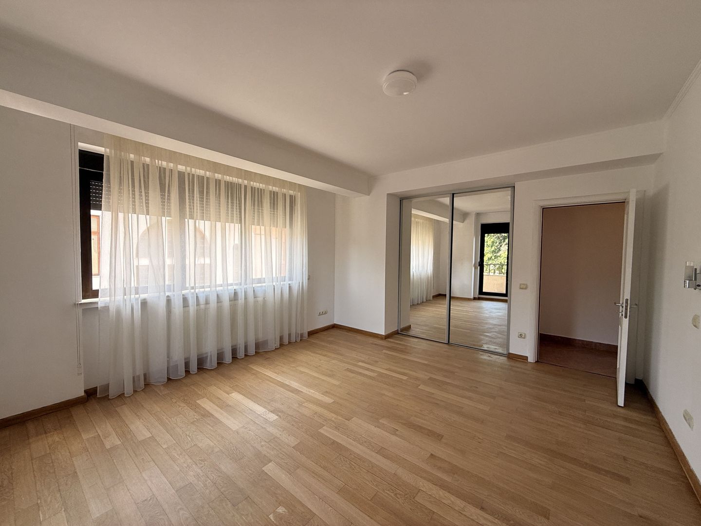 Apartament superb Kiseleff - Ion Mincu - Poză 3