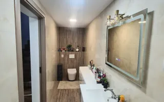 Proprietate ultracentrală cu 5 camere- str. Primăriei - Poză 11