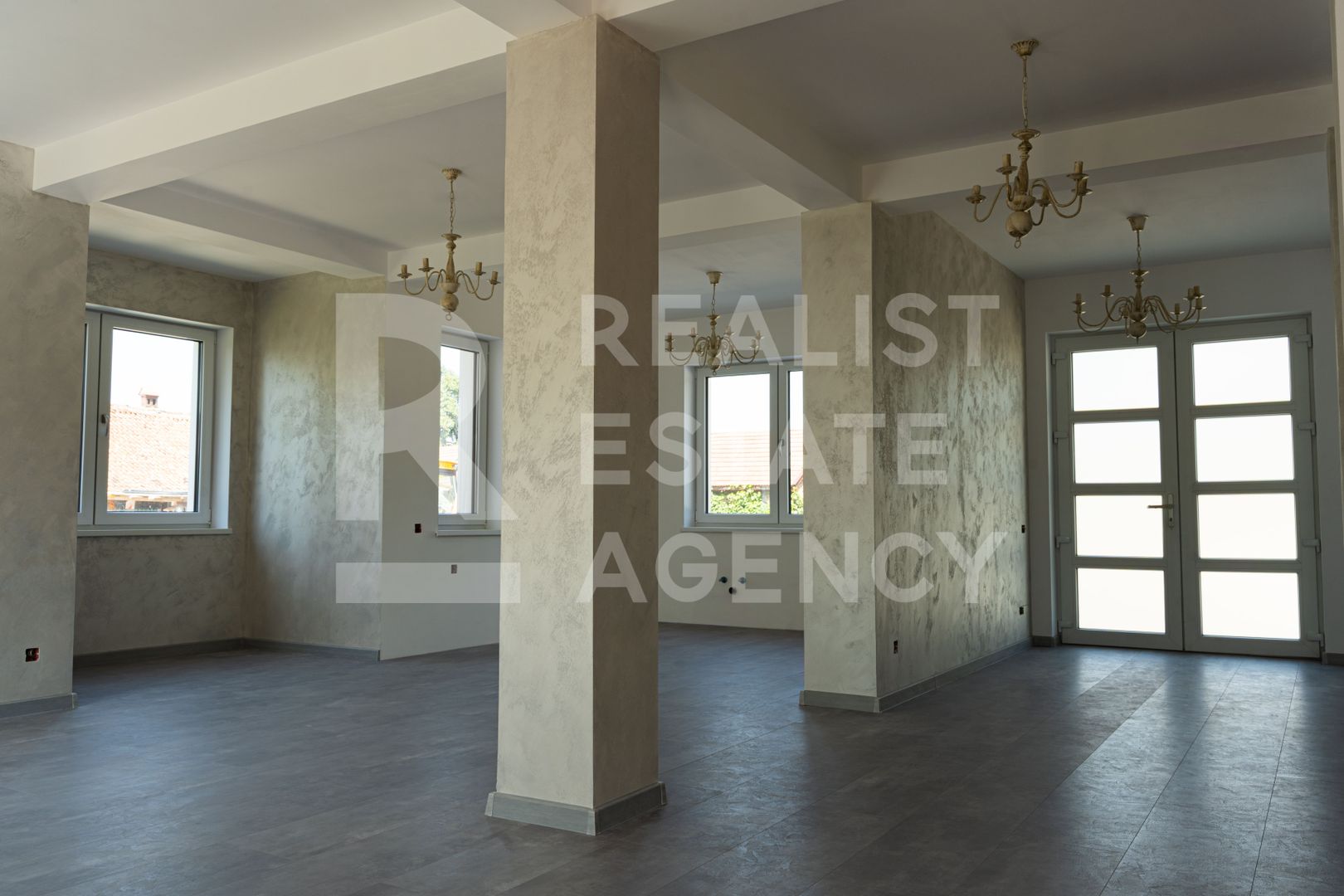 Case moderne de vânzare în Cristian, Brașov – confort și eficiență - Poză 6