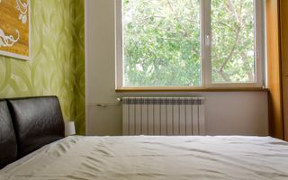 Apartament renovat cu 2 camere langa metrou de închiriat - Poză 9