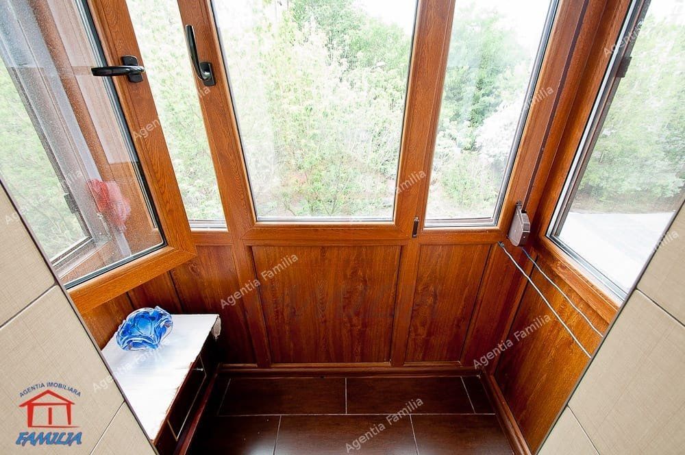 Inchiriem apartament cu 2 camere, aproape de Faleza in Mazepa 1 , bloc Alun. - Poză 11