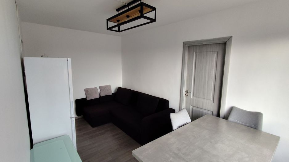 BRASADAS vinde Ap 2 Cam etaj 3/4 Solidarității. - Poză 2