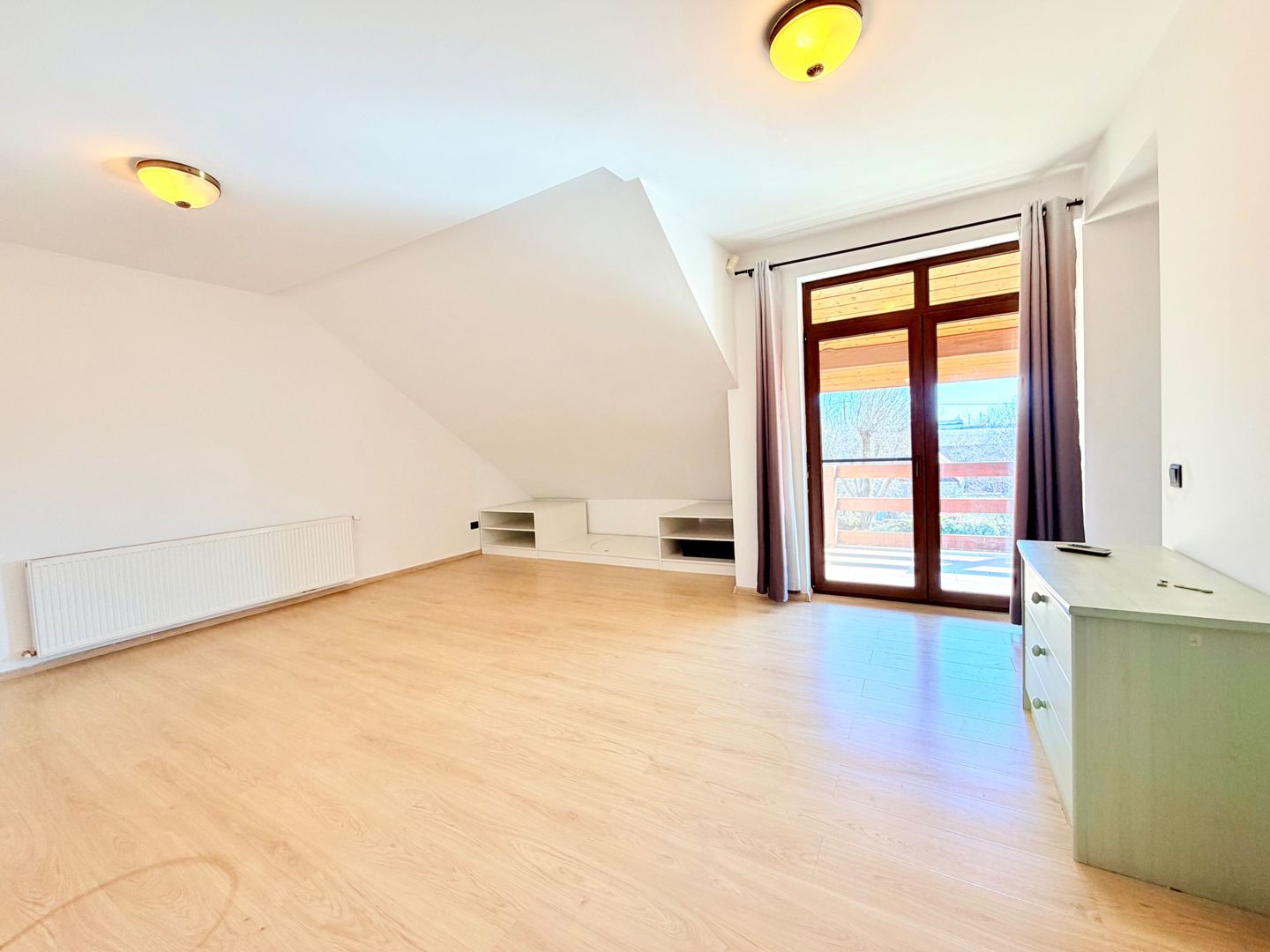 Duplex luminos si spațios, cu garaj, in zona Mehala - Ronat - Poză 10