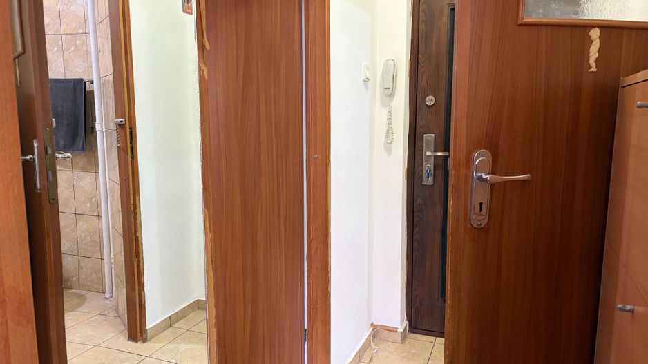 Apartament cu doua camere, Aparatorii Patriei, 65.000€ - Poză 9