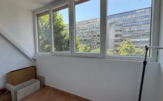 De inchiriat apartament 2 camere vedere Bd Magheru recent renovat - Poză 11