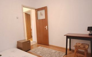 3 camere | Centrala proprie | Parcare - Poză 9