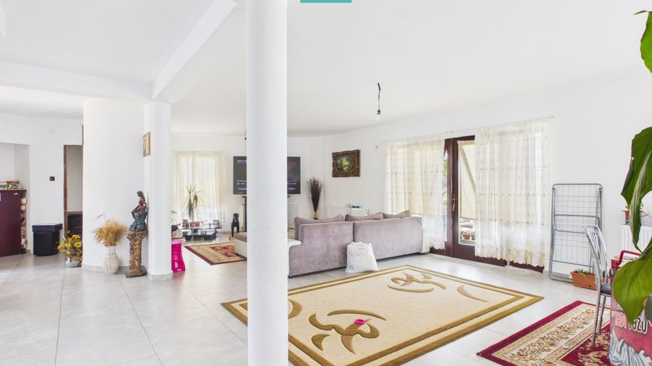 Casă 225 mp cu teren 1.482 mp în Leș - Poză 21