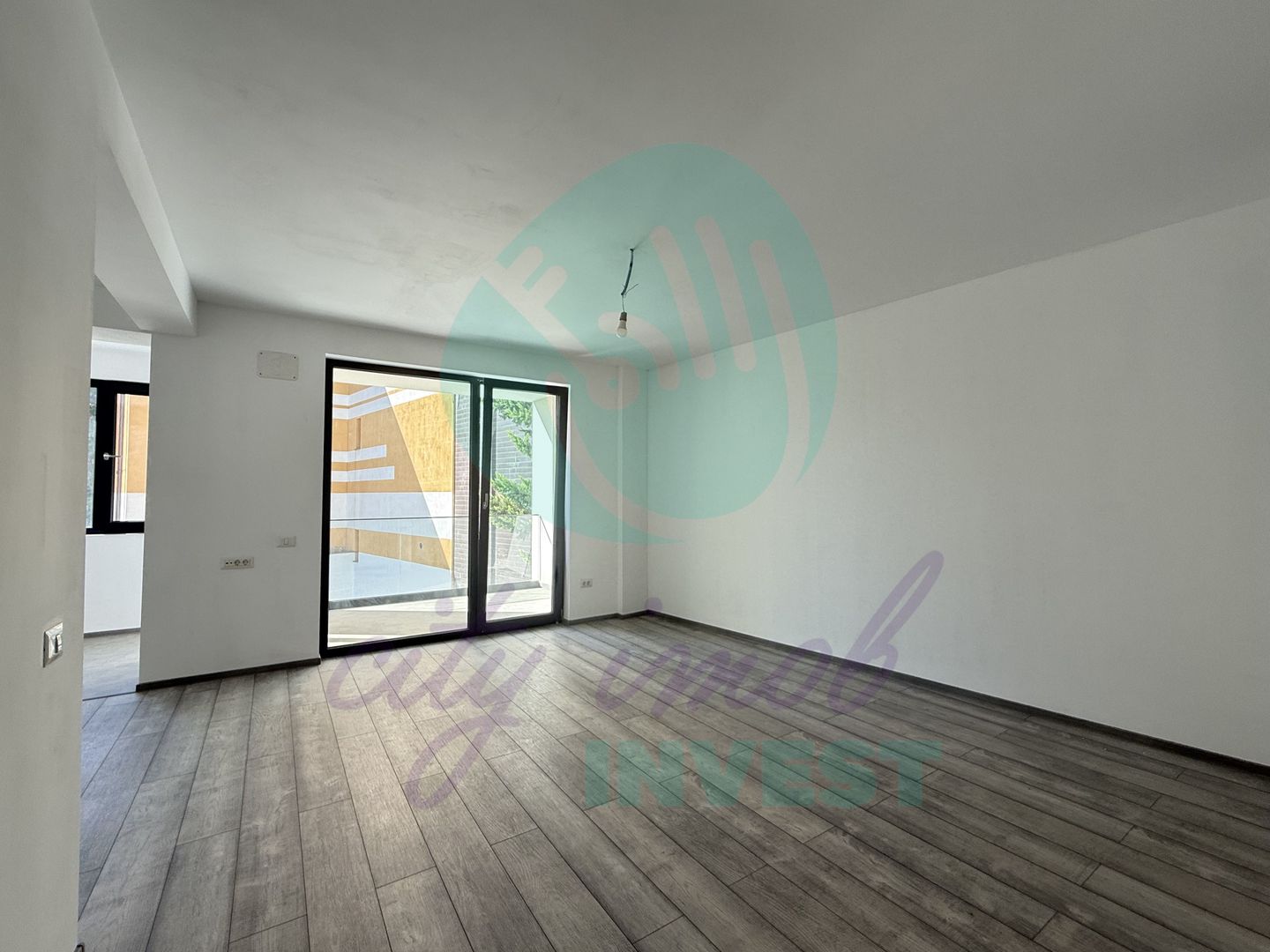Apartament cu LIFT IN INTERIOR si doua terase de 21 mp in total - Poză 10