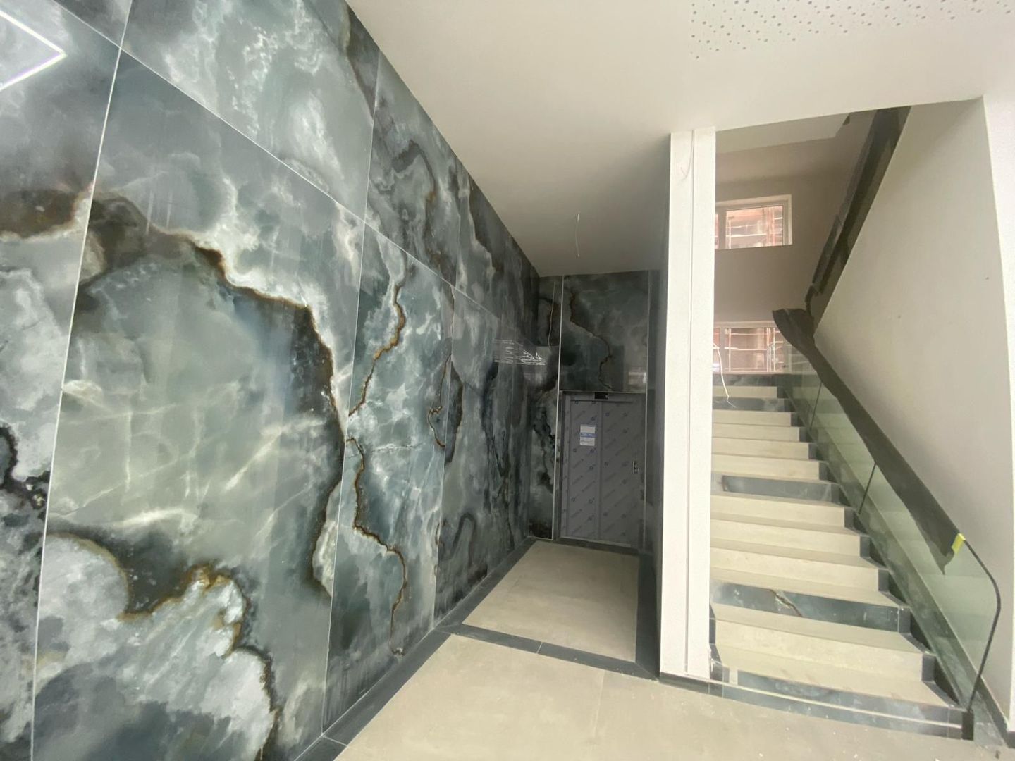 Apartament 2 camere tip studio finisaje premium,5 min metrou Berceni - Poză 6