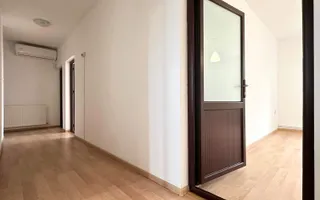 Casă complet renovată cu 4 camere și garaj generos Băneasa, Sector 1 - Poză 12