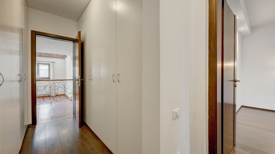 2 Vile individuale in Paradisul Verde P+M, caramida, ideal familii - Poză 56