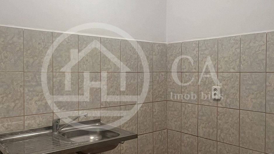 Garsoniera de vanzare zona Iosia Oradea - Poză 3