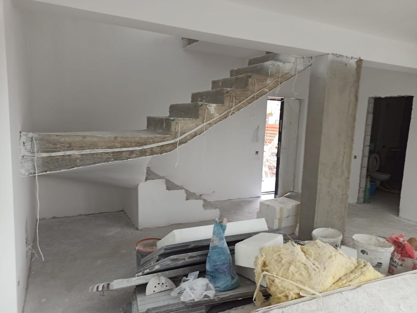 vila ind.3cam+2bai+2parcari+192mp curte/centru Popesti-Leordeni - Poză 7