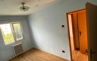 Apartament de vanzare / Zona Petrom -Manastur- Cluj - Poză 1