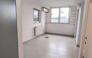Spatiu birouri Piata Romana- Dacia- Lascar Catargiu adiacent - Poză 14