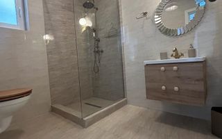 SOLD / VANDUT Casă / Vilă cu 4 camere MAMAIA - Poză 3