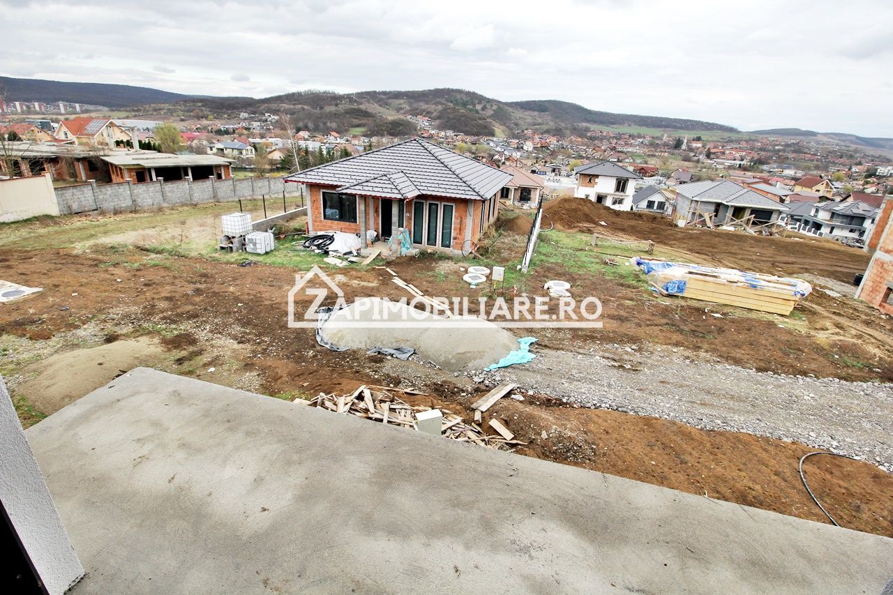 Casa la cheie cu gard,4 camere,2 bai,528mp teren, zona Penny - Poză 3