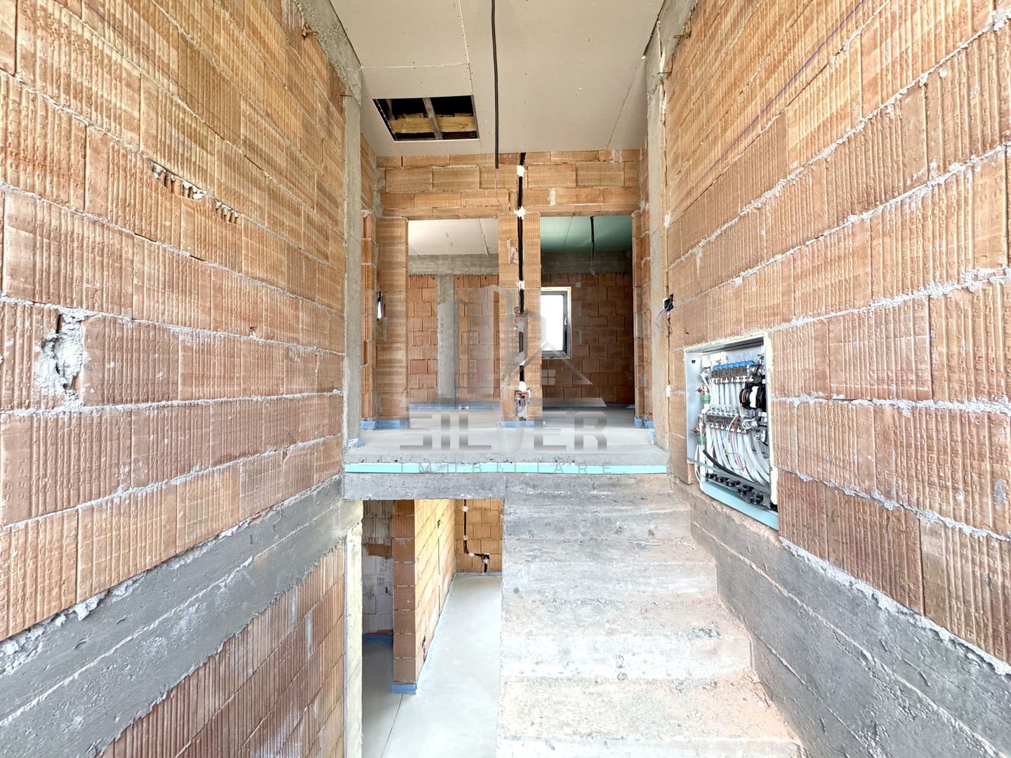 Casa in curs de construire/Teren 450 mp/VANZARE PF. - Poză 16
