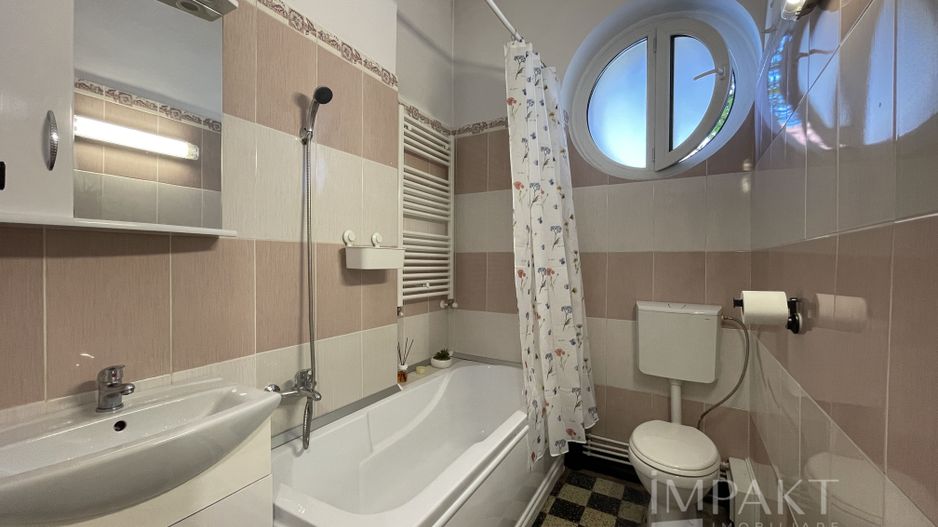 Apartament cu o cameră în zona centrala! - Poză 8