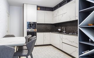 Vânzare, apartament, 4 camere + living, str. Alba Iulia, Buiucani - Poză 2