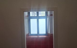 Apartament 2 camere | Ultracentral ,Etaj 1 | 77 MP - Poză 3