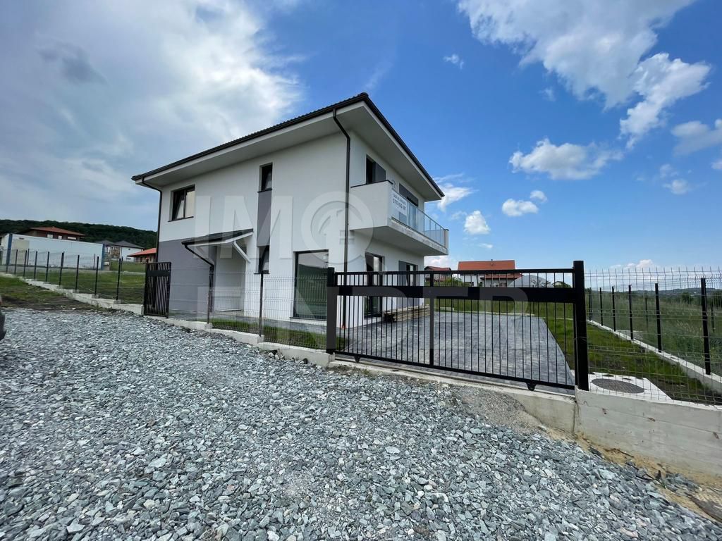 Vânzare casa individuală, Chinteni, 500 mp teren - Poză 2