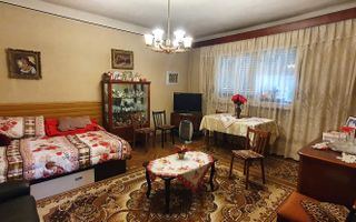 Casa cu 5 camere, 768 mp teren, Cetate - Poză 4