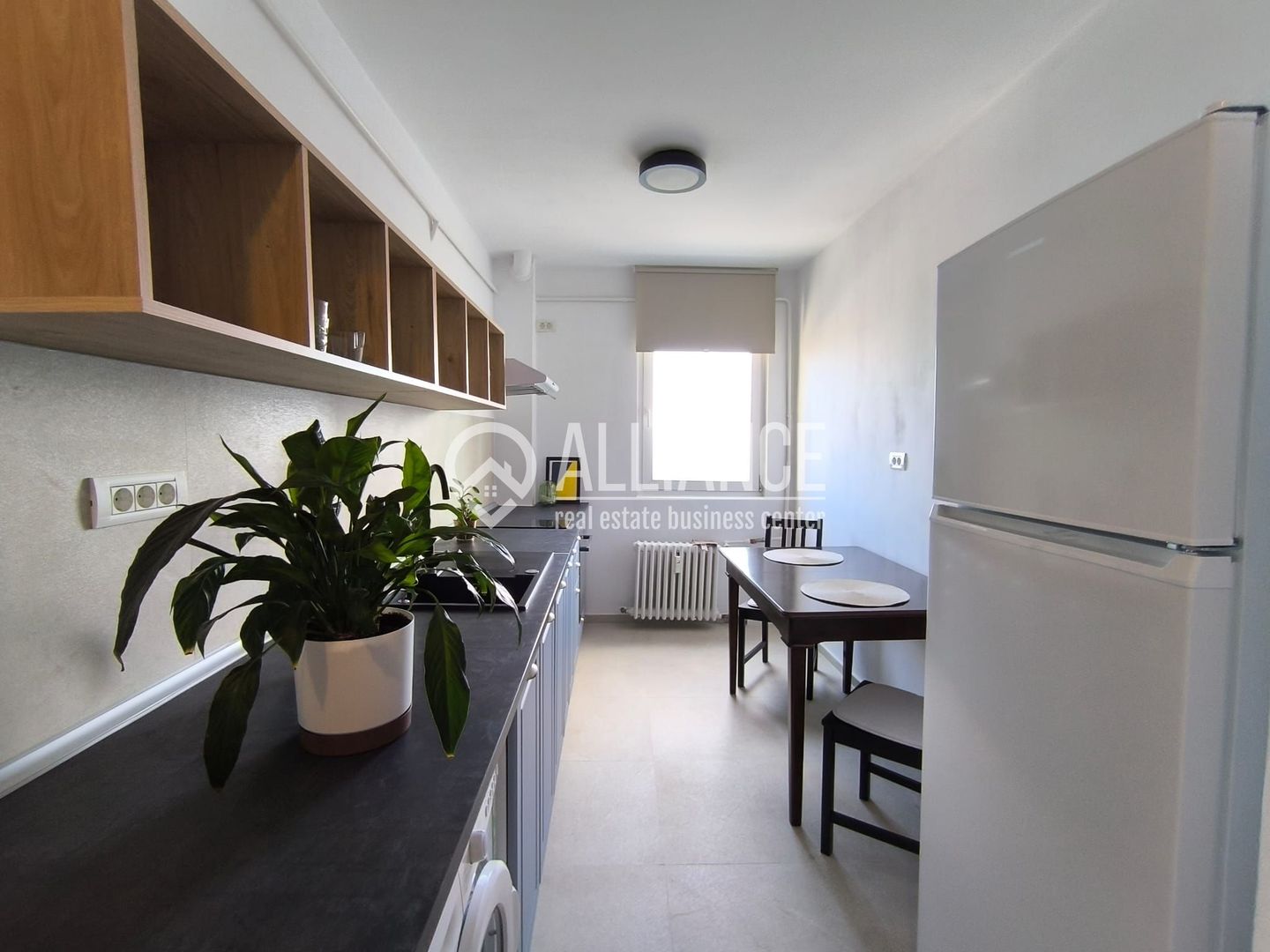 CENTRU TRAIAN(cod03)- 2 camere insorite si cu panorama catre port! - Poză 11