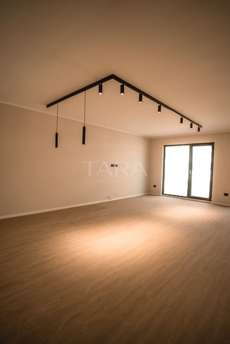 Apartament 2 camere, Floresti, zona Eroilor - Poză 3