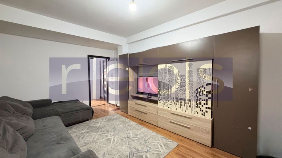VANZARE 2 CAMERE | ETAJ 1 | CENTRALA PROPRIE | CALEA VICTORIEI | BOXA DEMISOL - Poză 2