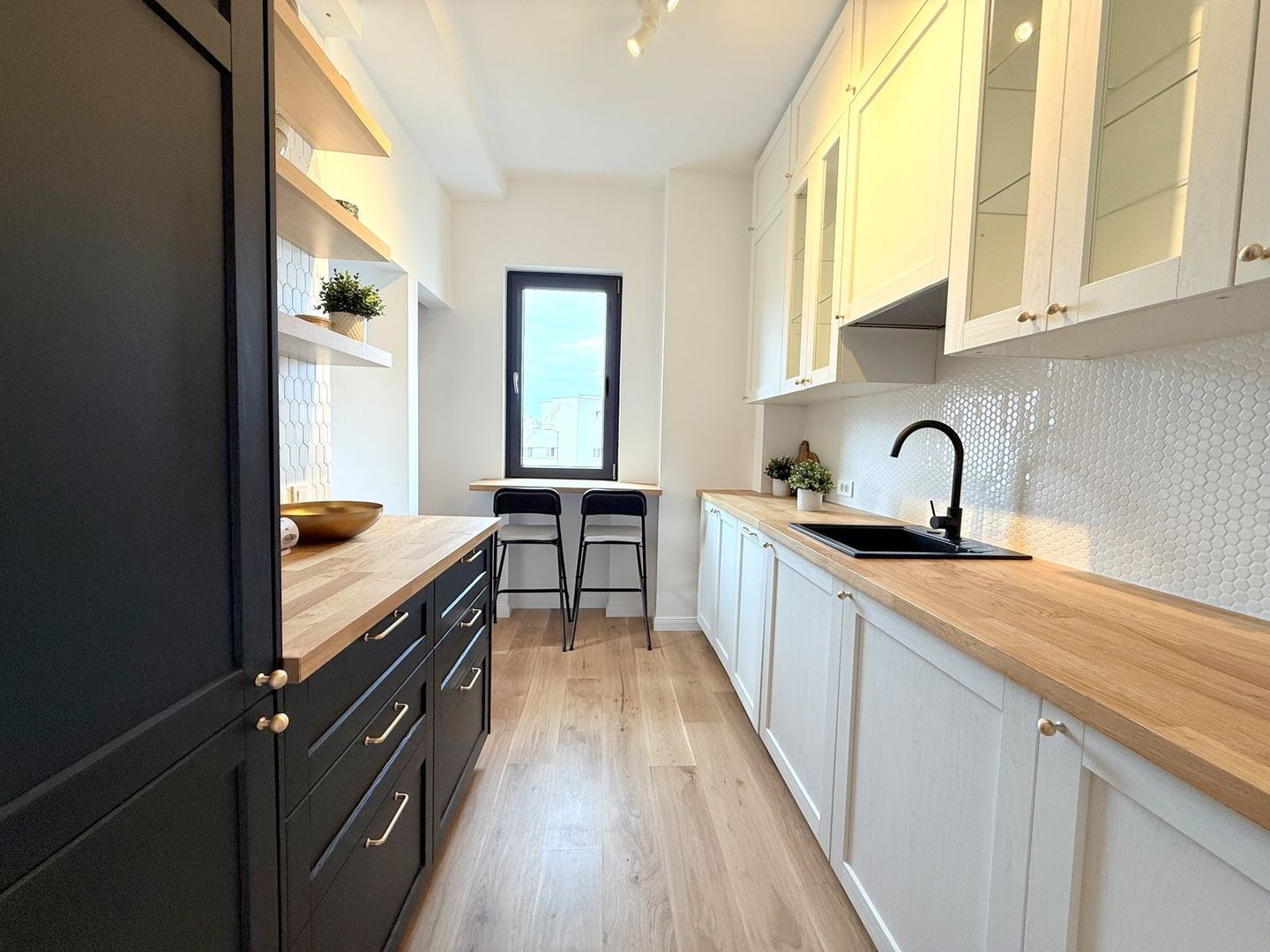 3 camere renovat complet - centrala proprie | Universitate-Ultracentral - Poză 8