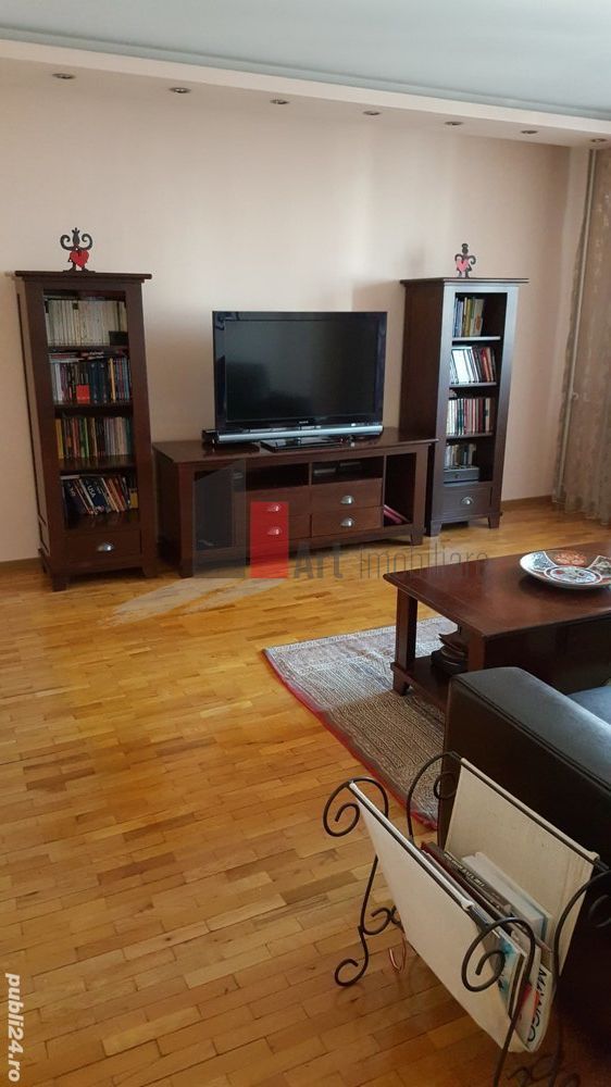 2 Camere Decebal - Poză 1