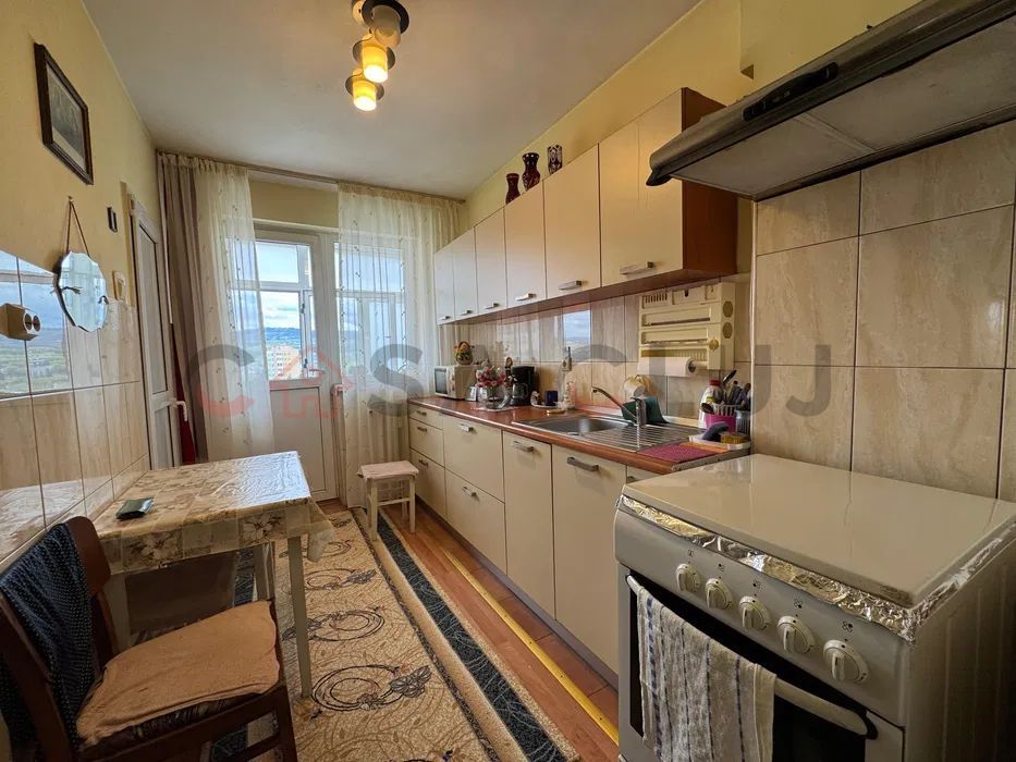 Decomandat - Orientare Sud Estica - Zona Hotel Royal - Poză 3