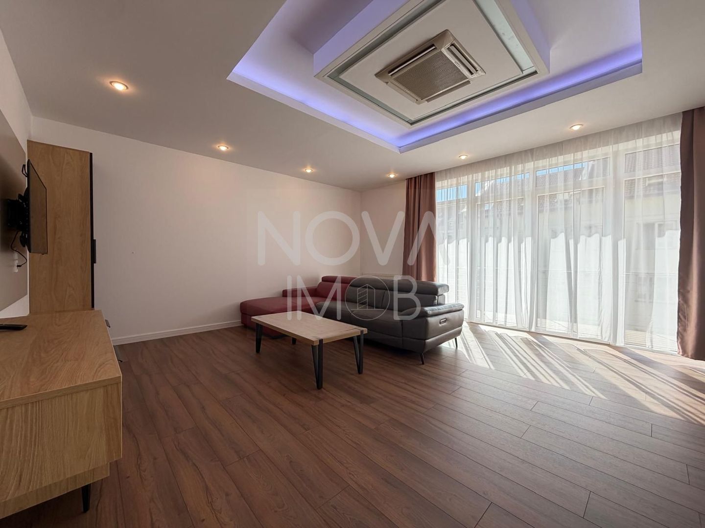 Apartament modern - 3 camere, prima inchiriere - Strand - Poză 2
